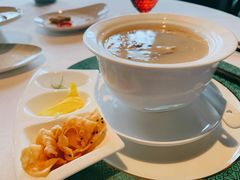 菊花生拆鲜鱼羹-三号黄浦会Canton Table