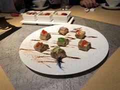 -穹六人间 people 6(岳阳路店)