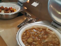 -荣誉国际酒店-云顶旋转餐厅