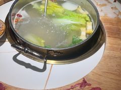-牛人日志·鲜牛肉骨汤火锅(万科里瑧店)
