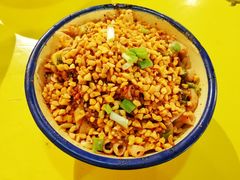 赶丫上架冒鸭肠-耍牛欢串串香(云景里店)