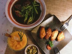 -静香HOUSE·全时段融合餐厅(七星欢乐颂店)