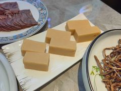 果脯豌豆黄-四季小馆·地道北京小吃(广百店)