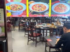 -川流不息·地道川菜·小龙虾(松东路店)