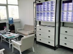 -造寸眼镜·蔡司官方授权店(东门店)