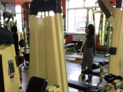 -英特健身俱乐部