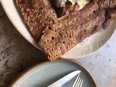 鸡蛋蘑菇熏肉荞麦可丽饼-RAC BAR(安福路店)