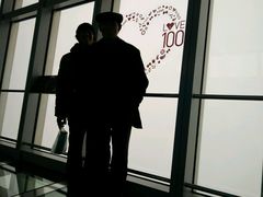 -上海环球金融中心云端足球盛典