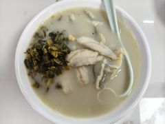 -明呈黄鱼面馆(斜土路店)