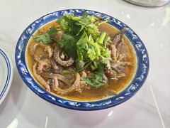 -白老大羊杂碎稍麦