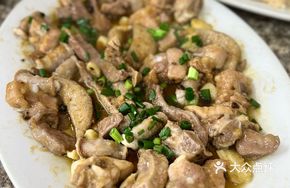 Pork Offal and Spare Ribs Steamed