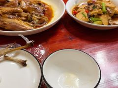 -芦茨金富饭庄·25年老字号·专做稻草鸡