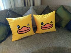 -上海滴水湖皇冠假日酒店