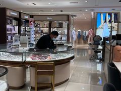 -宝岛眼镜(群光广场店)
