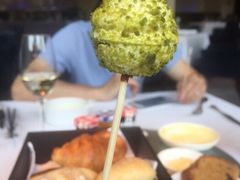 -AZUR聚(香格里拉饭店)