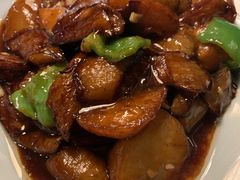 -95号酱骨·一块豆腐(展春园西路店)