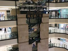 -梅龙镇广场
