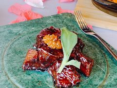 苹果木烟熏小牛肉-三利音·东方司宴(外滩店)