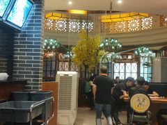 大堂-老长沙湘菜馆(凤凰路店)