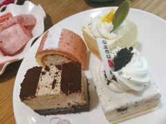 -小鱼小牛·鱼牛干锅·脆鱼火锅(世欧广场店)