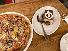 -城市大道红炉披萨烘焙坊