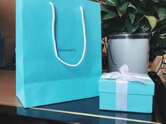 -Tiffany & Co.蒂芙尼
(杭州大厦店)