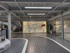 -爱车行 奥迪 奔驰 宝马 保时捷 路虎 专业 维修保养 原厂 奥迪改装升级 中心(静安店)