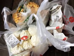 -白玉兰食品甜凤店(合生汇店)