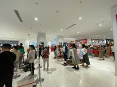 -优衣库(红谷滩万达店)