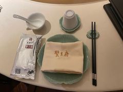 -成隆行·蟹王府(九江路店)