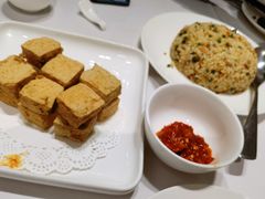 吉士酸菜肉糜炒饭-新吉士·上海菜(浦东LCM置汇旭辉店)