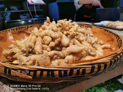 -野山舂·贵州现舂酸汤火锅(鸿通城店)