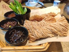 烙馍卷馓子-大张烙馍村(三环南路旗舰店)