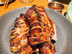 厚切傣式猪五花与奶油生菜-SHAN山(前滩太古里店)