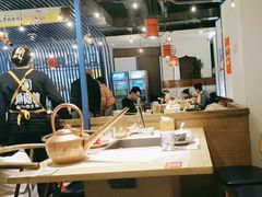 -尚尚仙·酸汤猪手·猪肚鸡火锅(华联万柳购物中心店)
