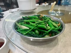 清炒菜苔-长润·濑尿烧鹅