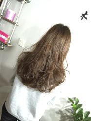 -木子造型S A L O N烫染·造型·理发