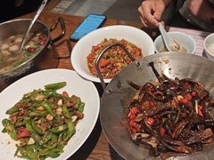 -黄泥岗·地道湖北菜(奥特莱斯店)