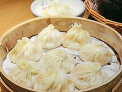 -馋三尺蟹粉小笼(人民广场店)