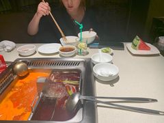 -海底捞火锅鲜切牛肉主题店(长寿路店)