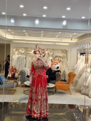 -拉瑞娜LaReine婚纱礼服高级定制