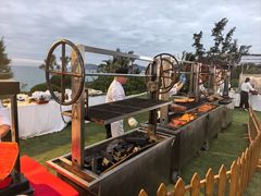 -亚龙湾希尔顿自助餐厅·海鲜·烧烤·沙滩BBQ·现场乐队