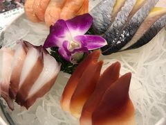 -青瓦餐厅·生鱼片·韩园烤肉(西塔店)