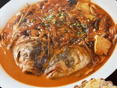 招牌鱼头泡饼-味道香山烤鸭店(马池口店)