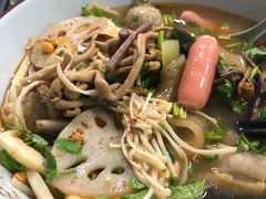 -重庆火红麻辣烫(伟超置业大厦店)