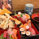 在leeds吃的刺身盒子