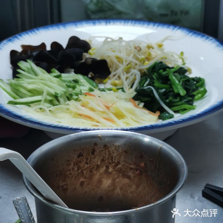 广州锅包肉探店|三溪站•小雪乡