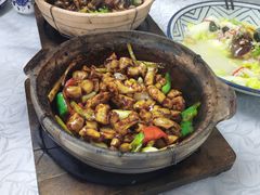 -天宝食坊·啫啫煲大排档(西华路店)