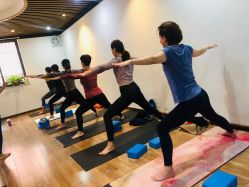 -兴亚瑜伽20年老馆