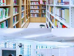 -广州市白云区图书馆